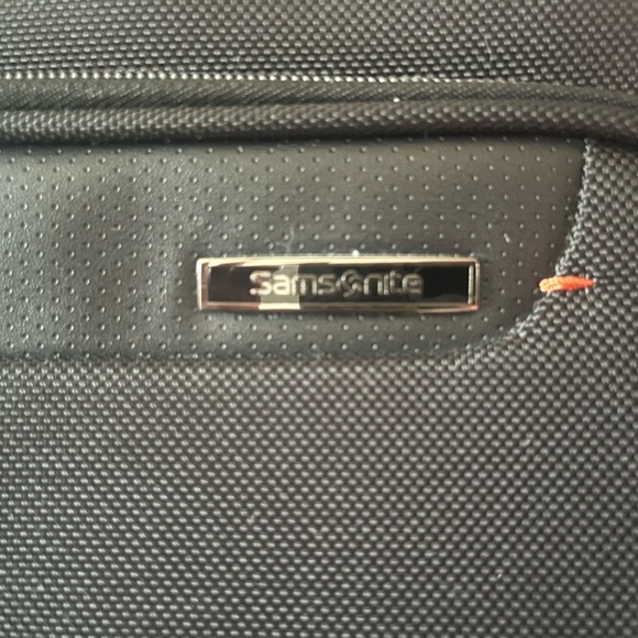 Samsonite Unisex-Adult Solid Luggage- Carry-On Luggage - Picture 10 of 13